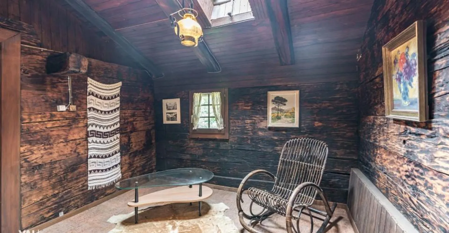 Historic Chalet in Wallis Nature - Photo 10 of 13