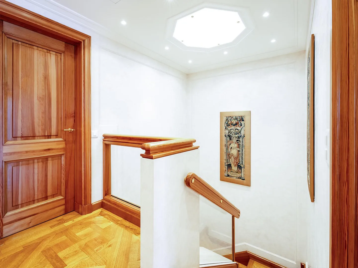 Penthouse with lake view in Central Lugano - Photo 5 of 12