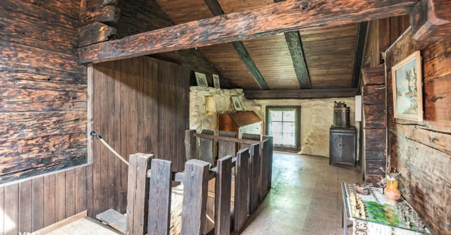Historic Chalet in Wallis Nature - Photo 12 of 13