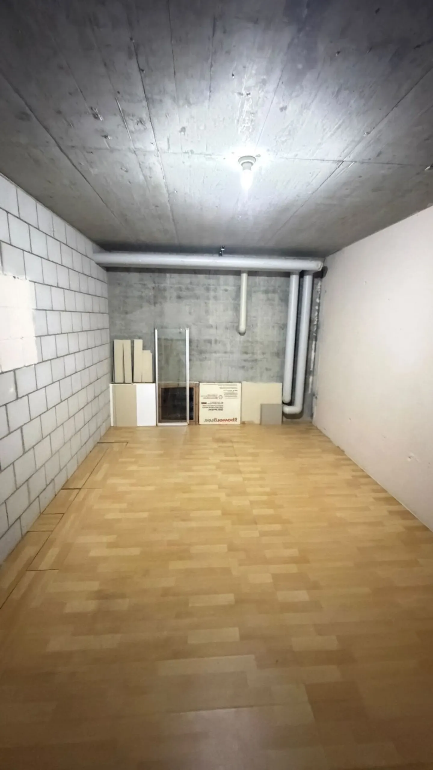 Appartamento di 5,5 stanze con grande balcone, ascensore e posto auto sotterraneo - Foto 10 di 15