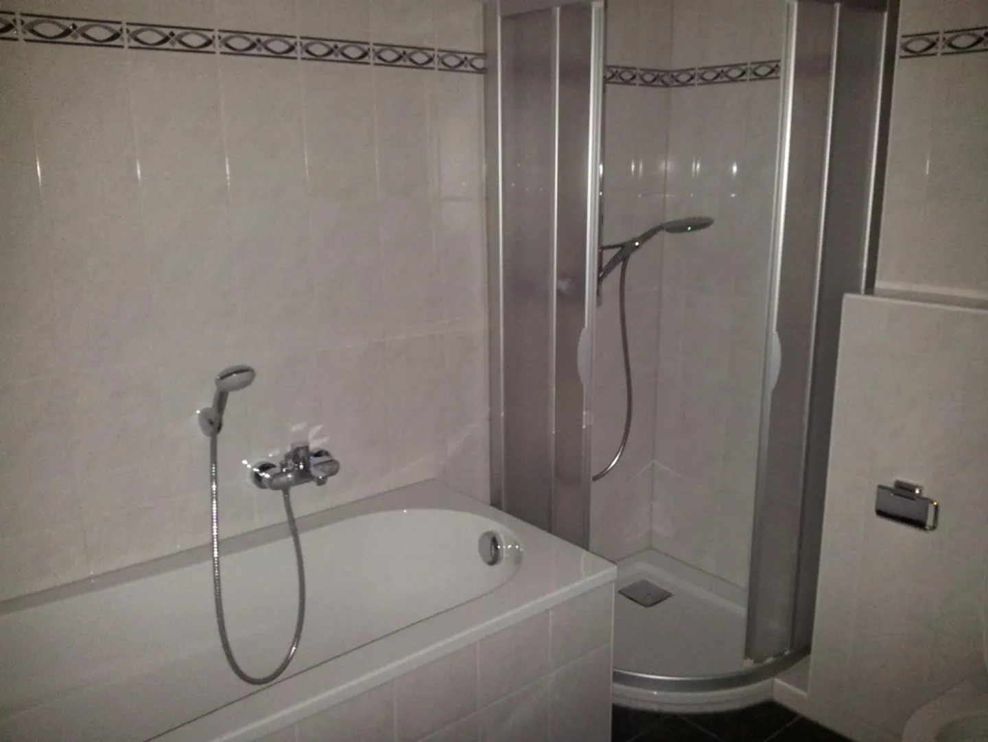 3.5 Room Apartment in a Quiet Location between Train Station and Old Town - Photo 2 of 11