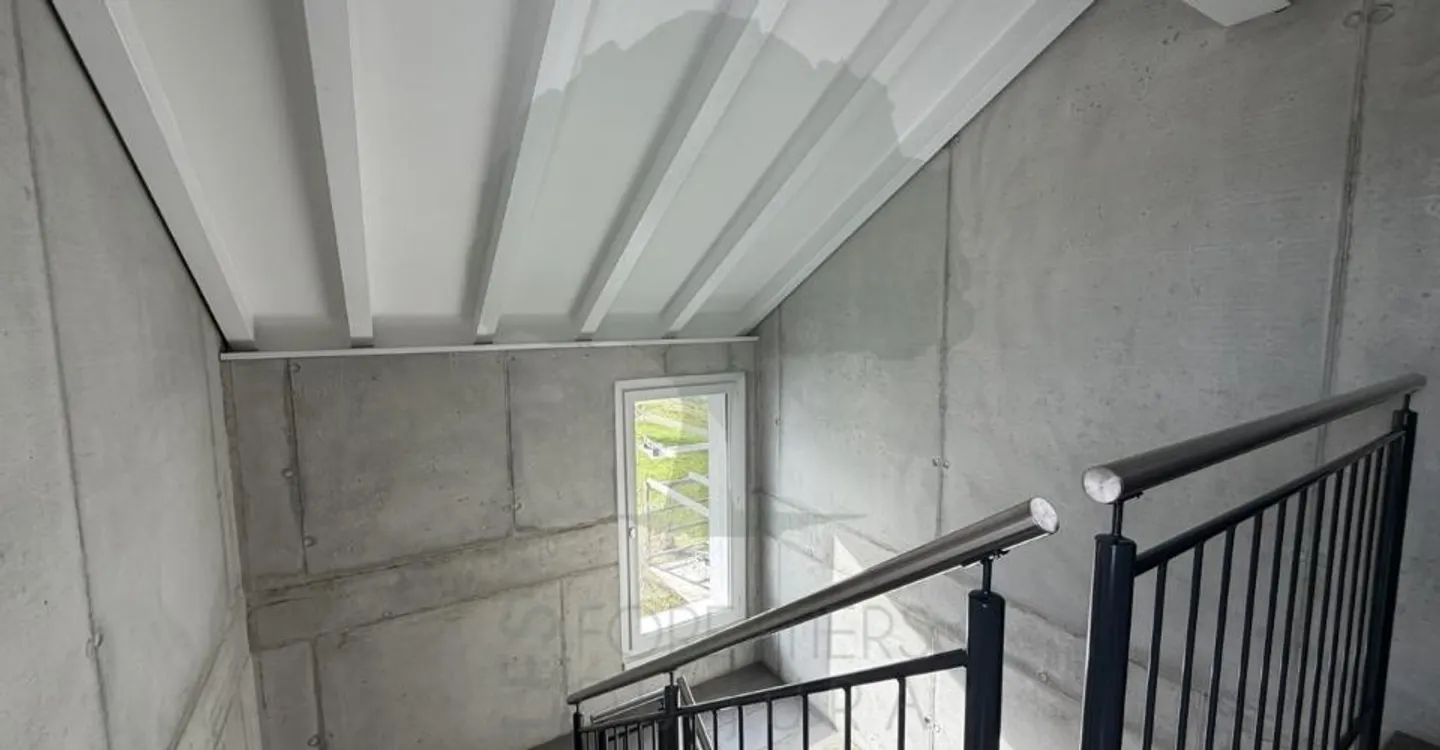 Stunning Minergie Apartment - Photo 2 of 11
