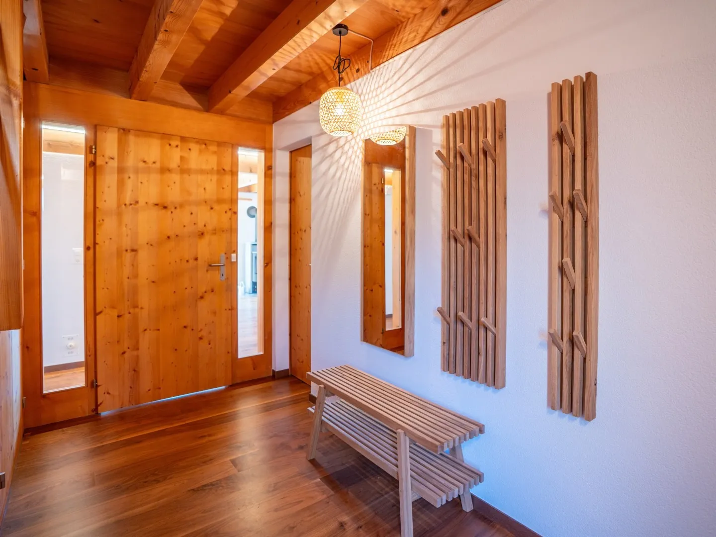 Sunny living paradise with large natural garden - Photo 4 of 9