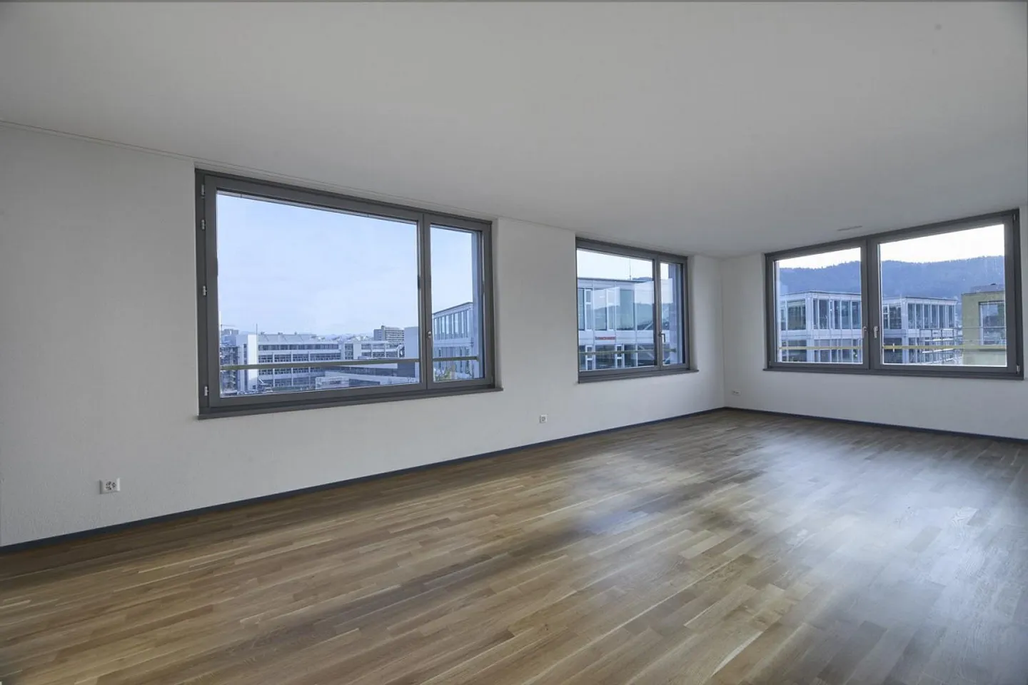 Bienvenue dans le nouveau hotspot de la vie urbaine à Zurich-Albisrieden! - Photo 2 sur 8