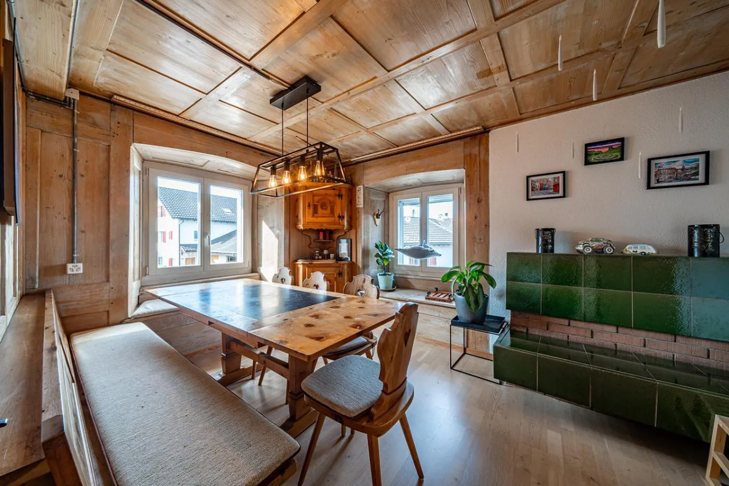 Charmante maison multifamiliale - Photo 3 sur 6