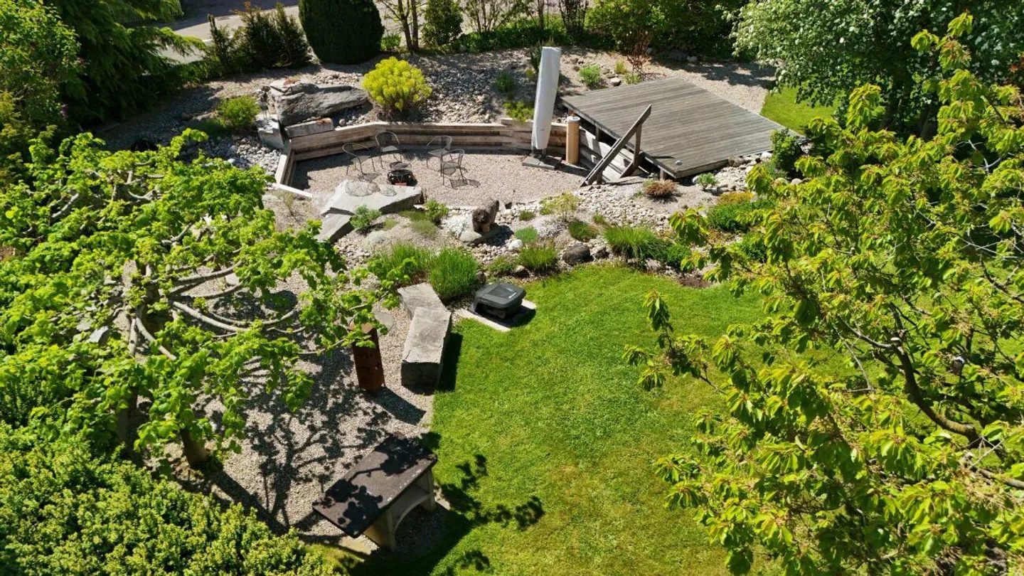 Maison individuelle de 8,5 pièces avec un vaste espace extérieur à Mattwil - Photo 5 sur 20