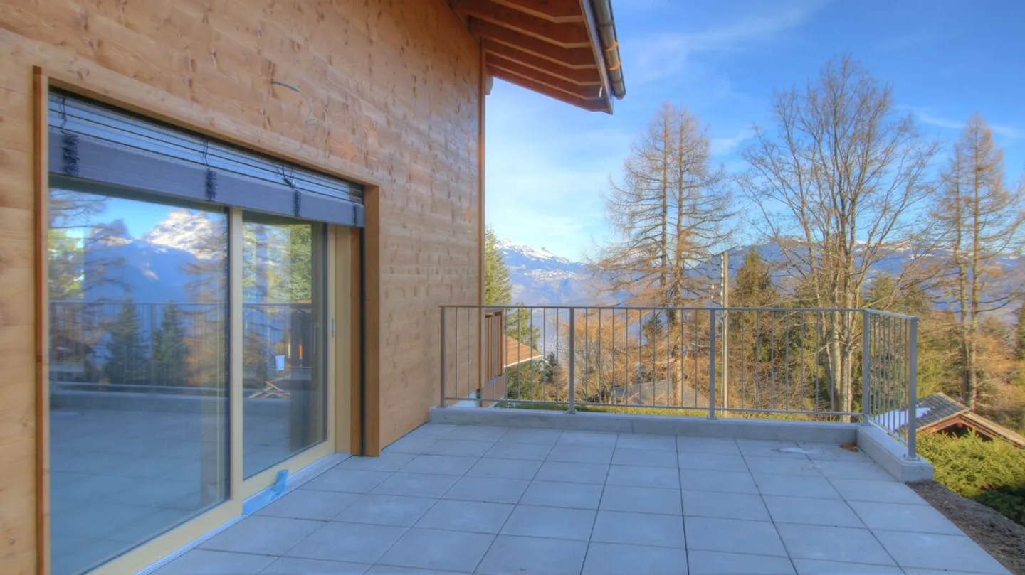 Splendid individual chalet in Giettes - Photo 2 of 13