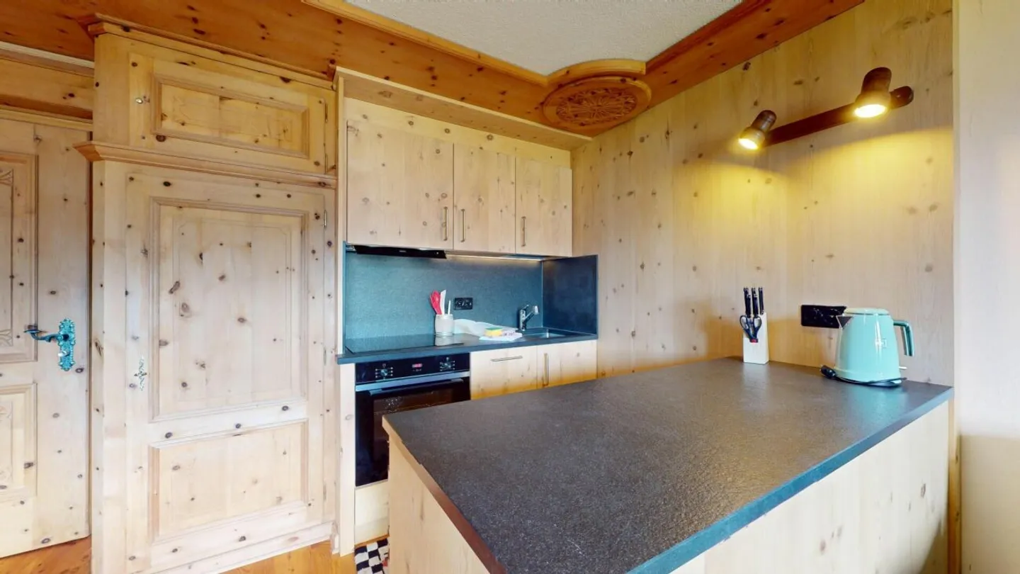 Abitaziun Üerts 2 ½ Zimmerwohnung Saisonmiete - Foto 8 von 35