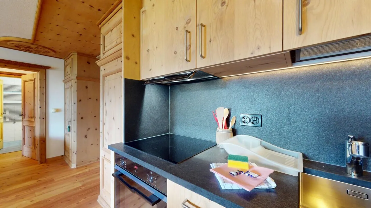 Abitaziun Üerts 2 ½ Zimmerwohnung Saisonmiete - Foto 9 von 35