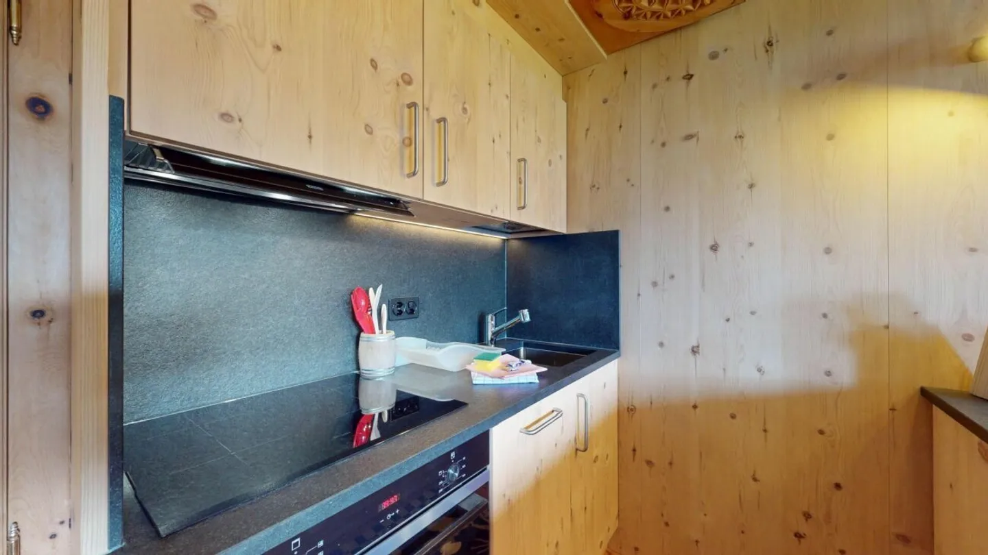 Abitaziun Üerts 2 ½ Zimmerwohnung Saisonmiete - Foto 10 von 35