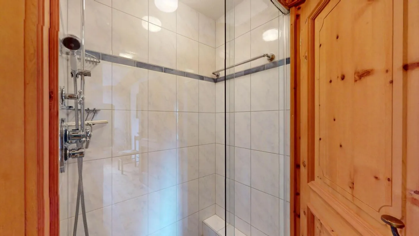 Abitaziun Üerts 2 ½ Zimmerwohnung Saisonmiete - Foto 22 von 35