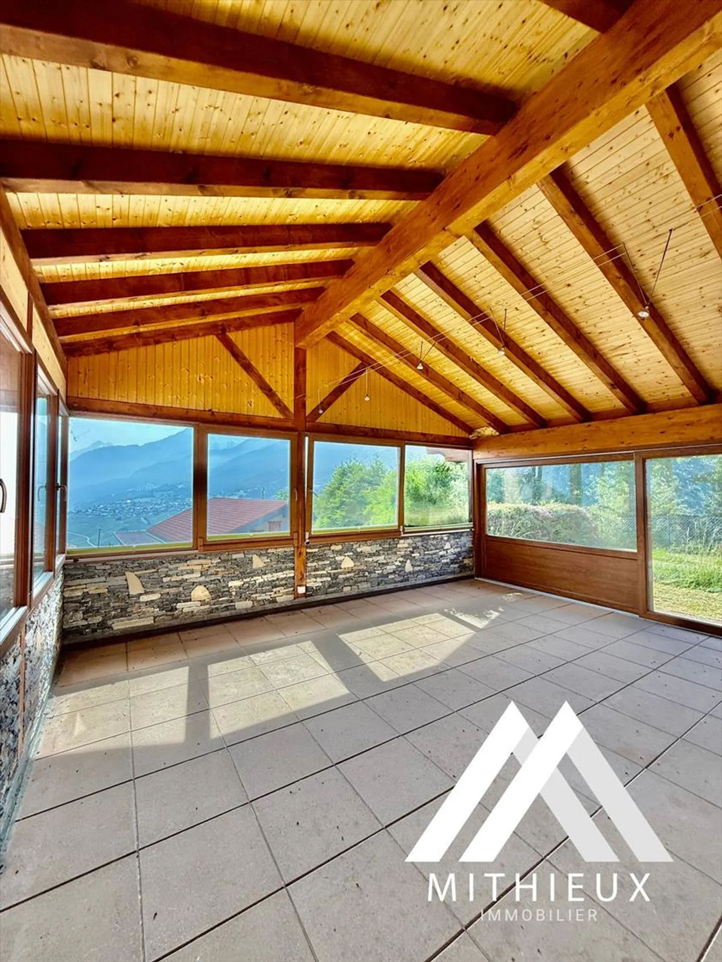 6.5 Room Apartment - Photo 8 of 13