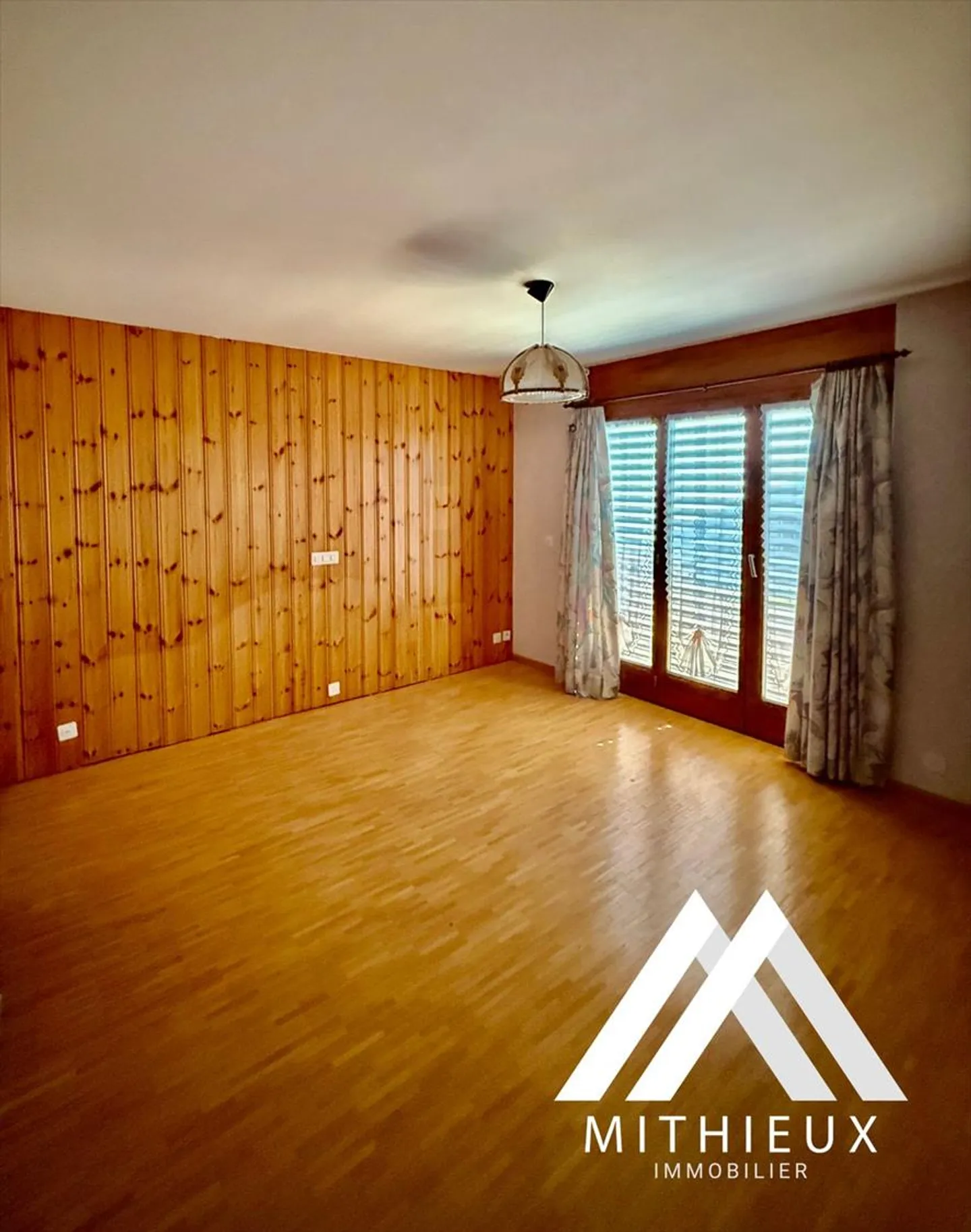 6.5 Room Apartment - Photo 11 of 13