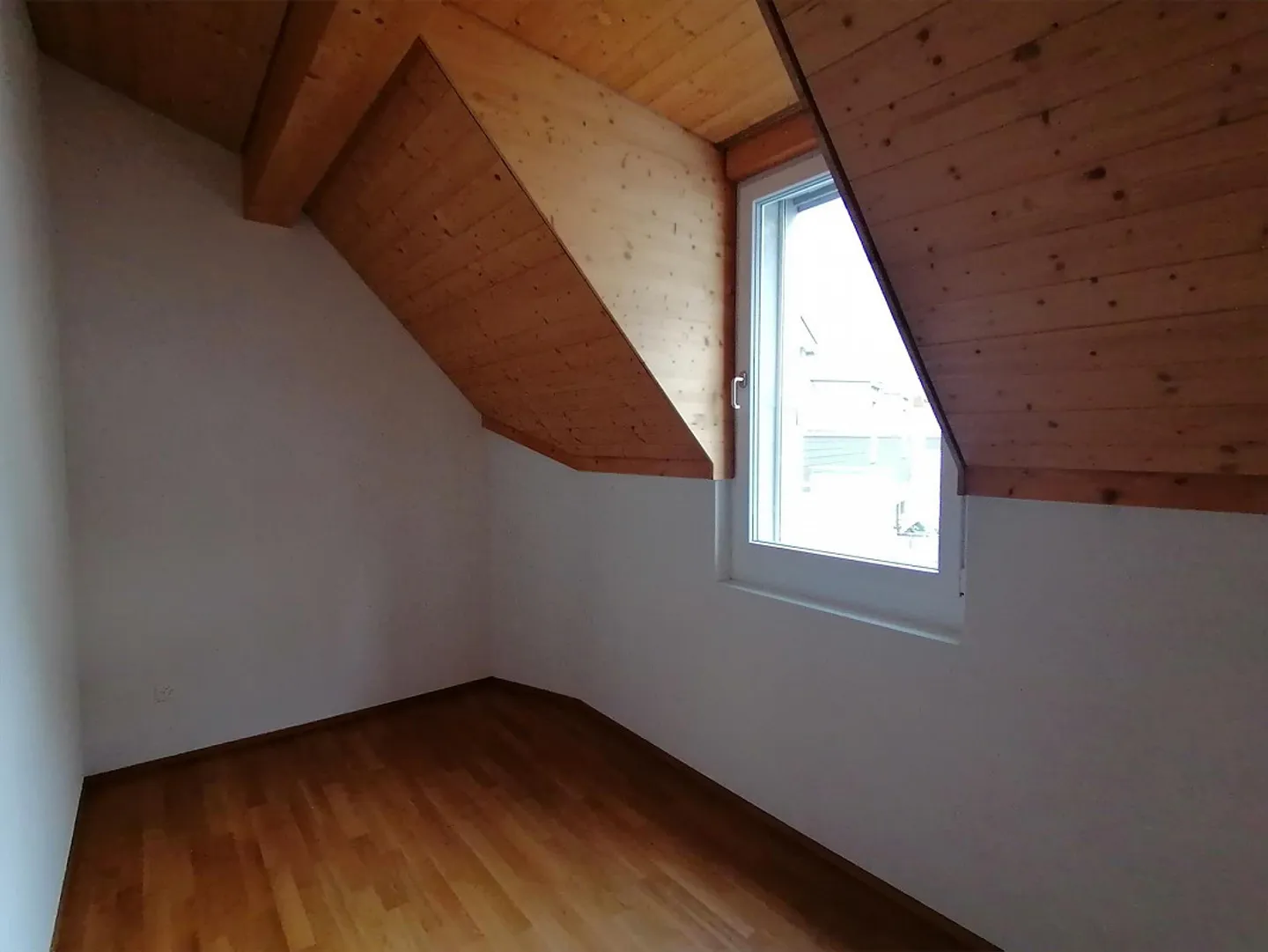 Beautiful, spacious 4.5-room apartment - Photo 8 of 11