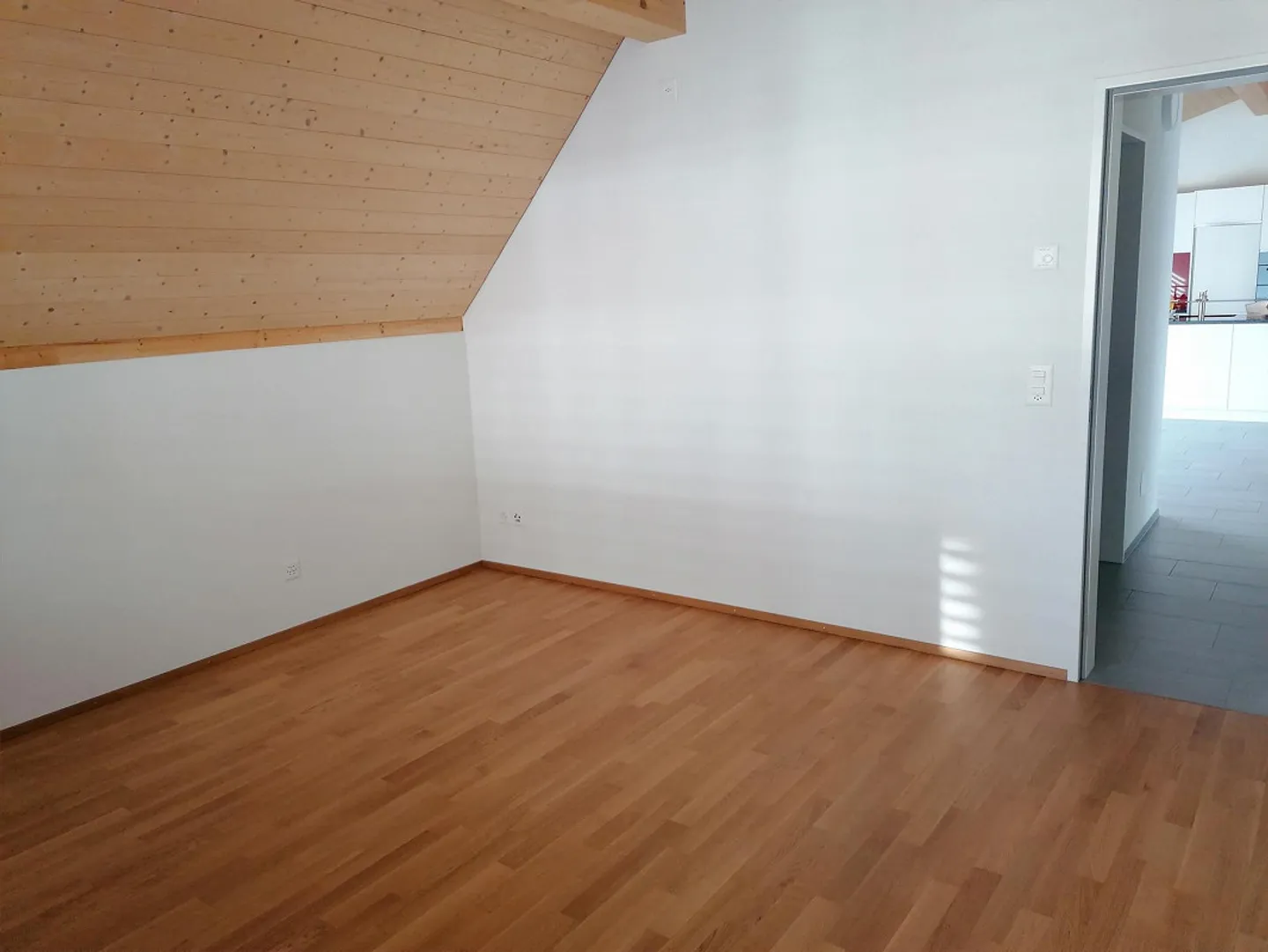 Beautiful, spacious 4.5-room apartment - Photo 9 of 11