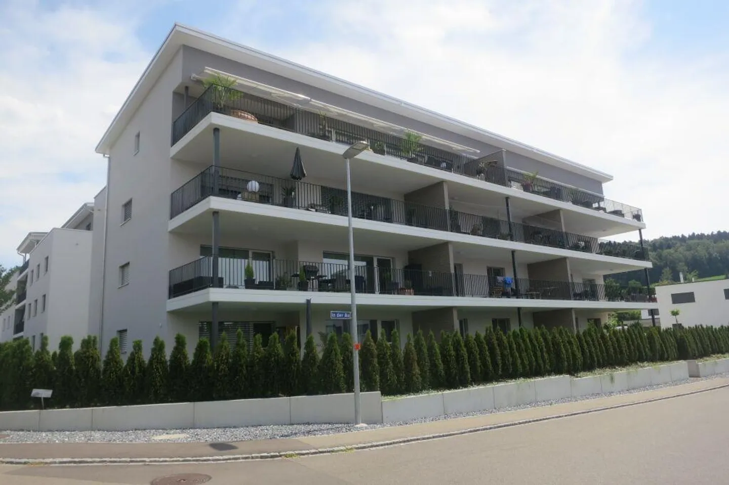 Living with Garden - modern and family-friendly - Photo 5 of 5