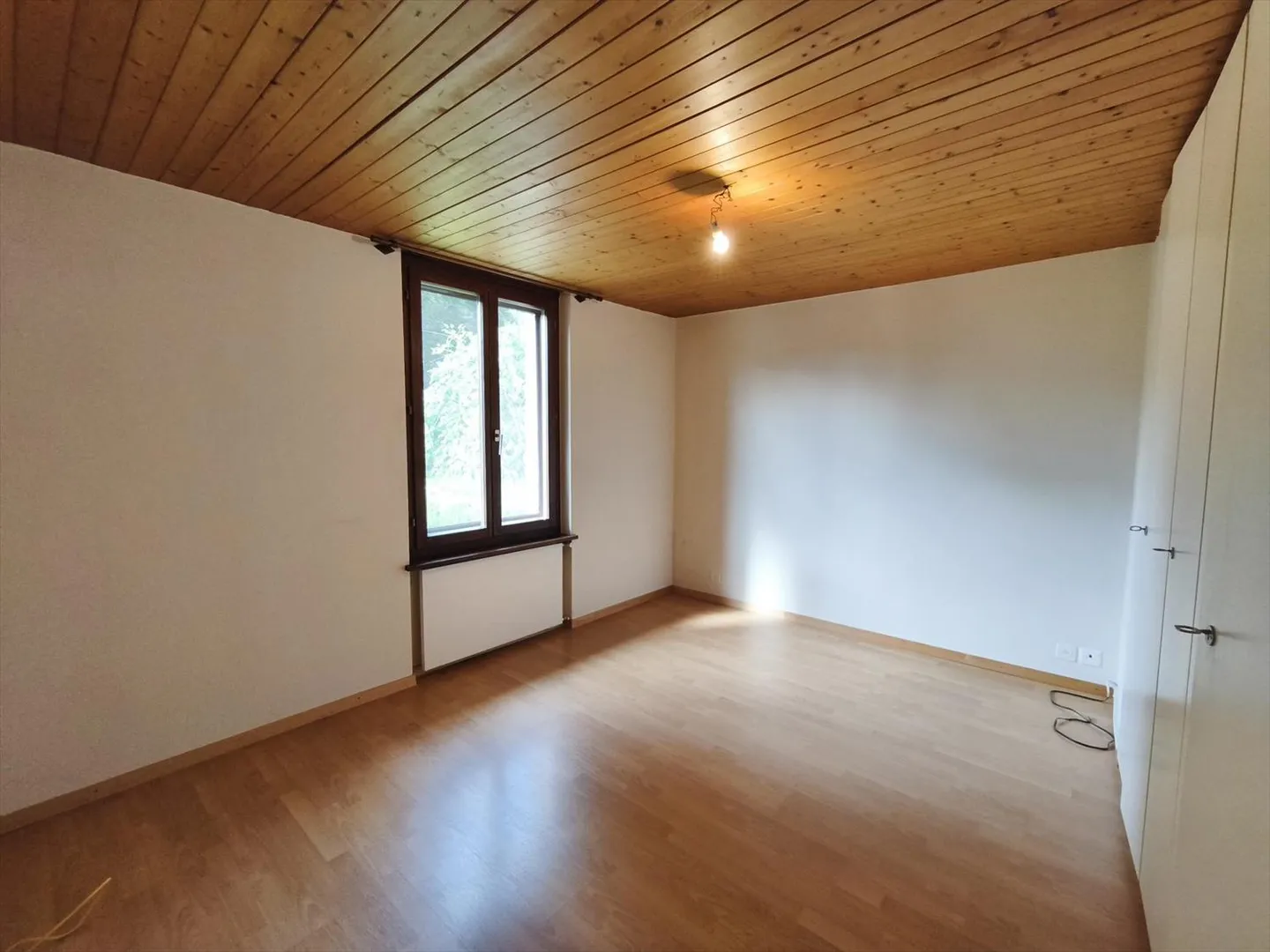 Appartamento duplex 4.5 locali nel cuore del borgo di Coppet - Foto 2 di 9