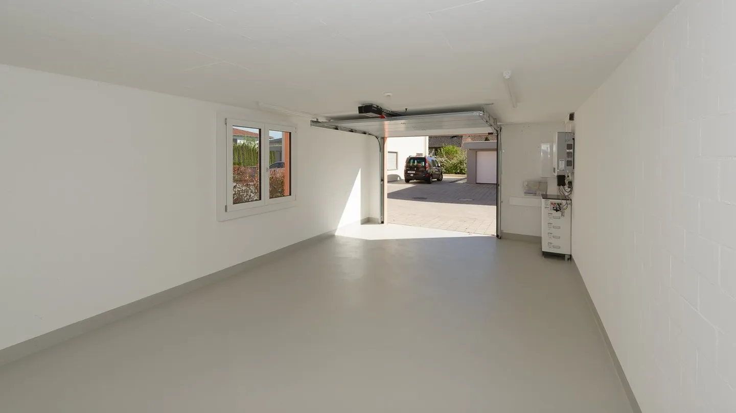 Casa unifamiliare di nuova costruzione con 5 ½ stanze e cucina da sogno, molto spazio per i vostri bambini nel grande giardino, ecc. - Foto 9 di 10