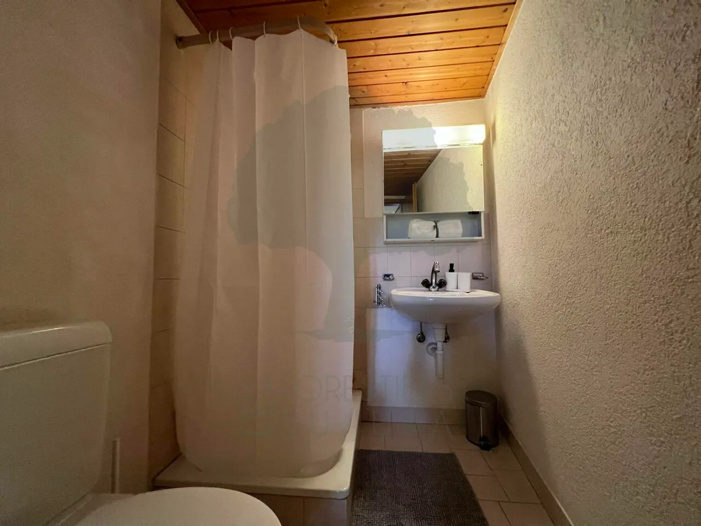 Charming apartment with mezzanine in the old town of Porrentruy - Photo 9 of 10