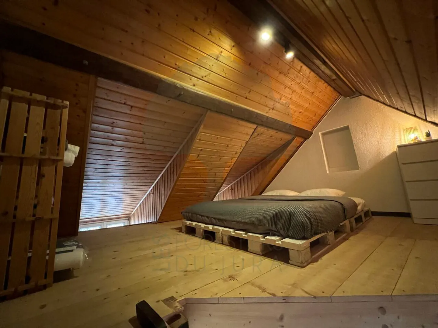 Charming apartment with mezzanine in the old town of Porrentruy - Photo 7 of 10