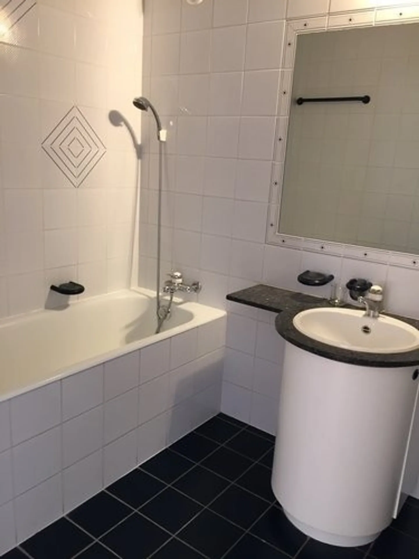 Greifen! Wunderschöne Wohnung in einem Wohngebiet! - Foto 6 von 6