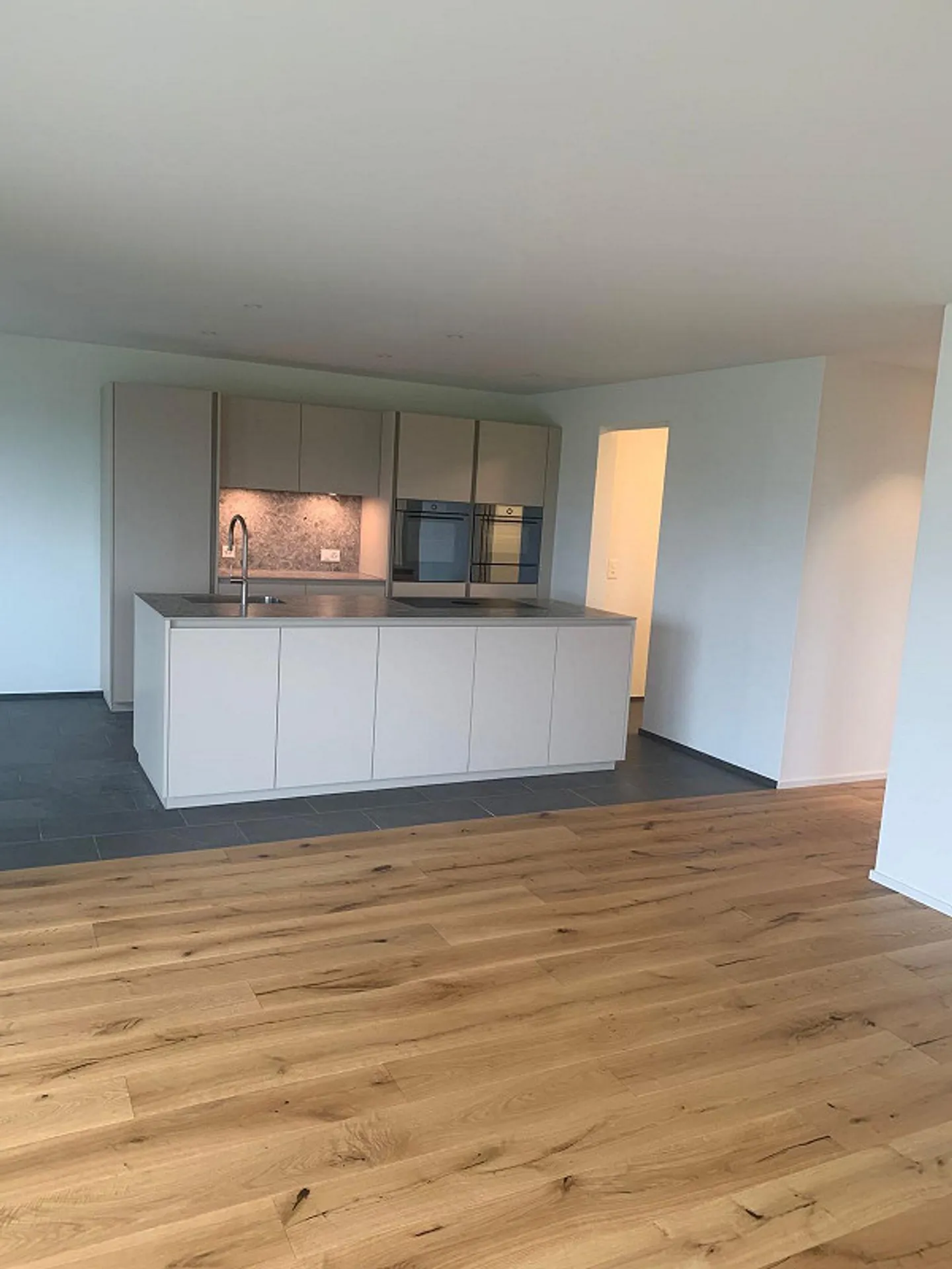 Prima occupazione nel standard di proprietà - esclusivo appartamento di 4,5 stanze al 1° piano - Foto 1 di 13