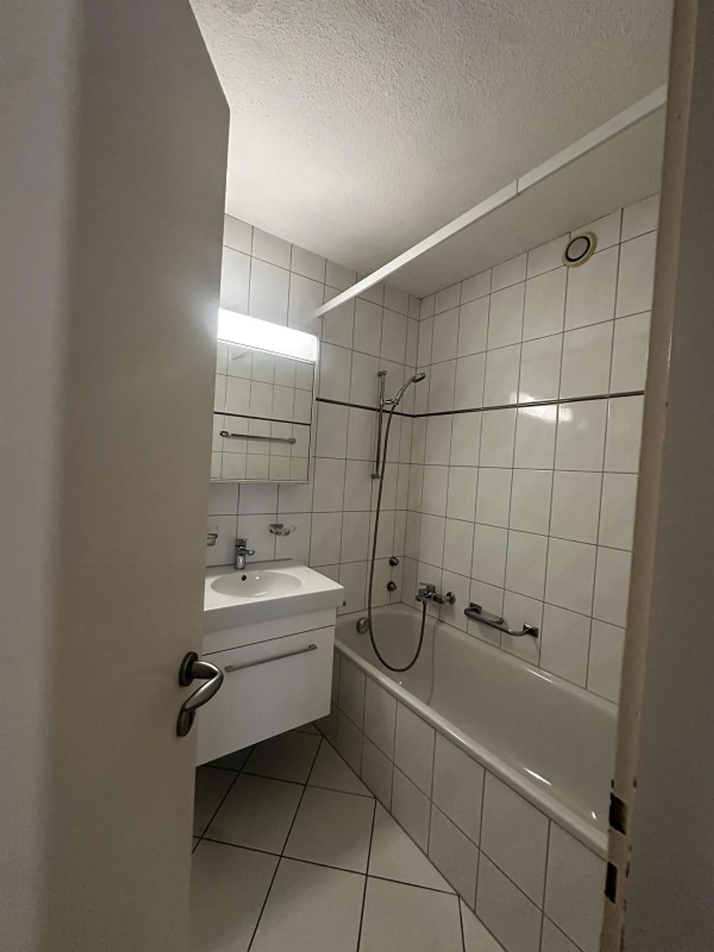 Attraktive 3-Zimmerwohnung mit schöner Terrasse  ab 01.10.2026 - Photo 11 of 12