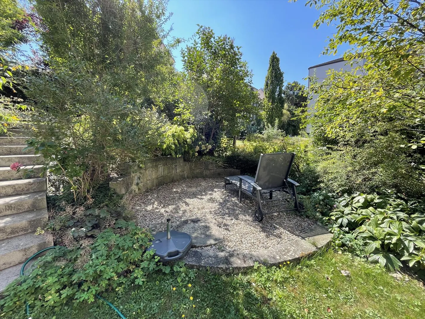 Spacious 2-room apartment in the Weissenbühl district - Photo 3 of 9