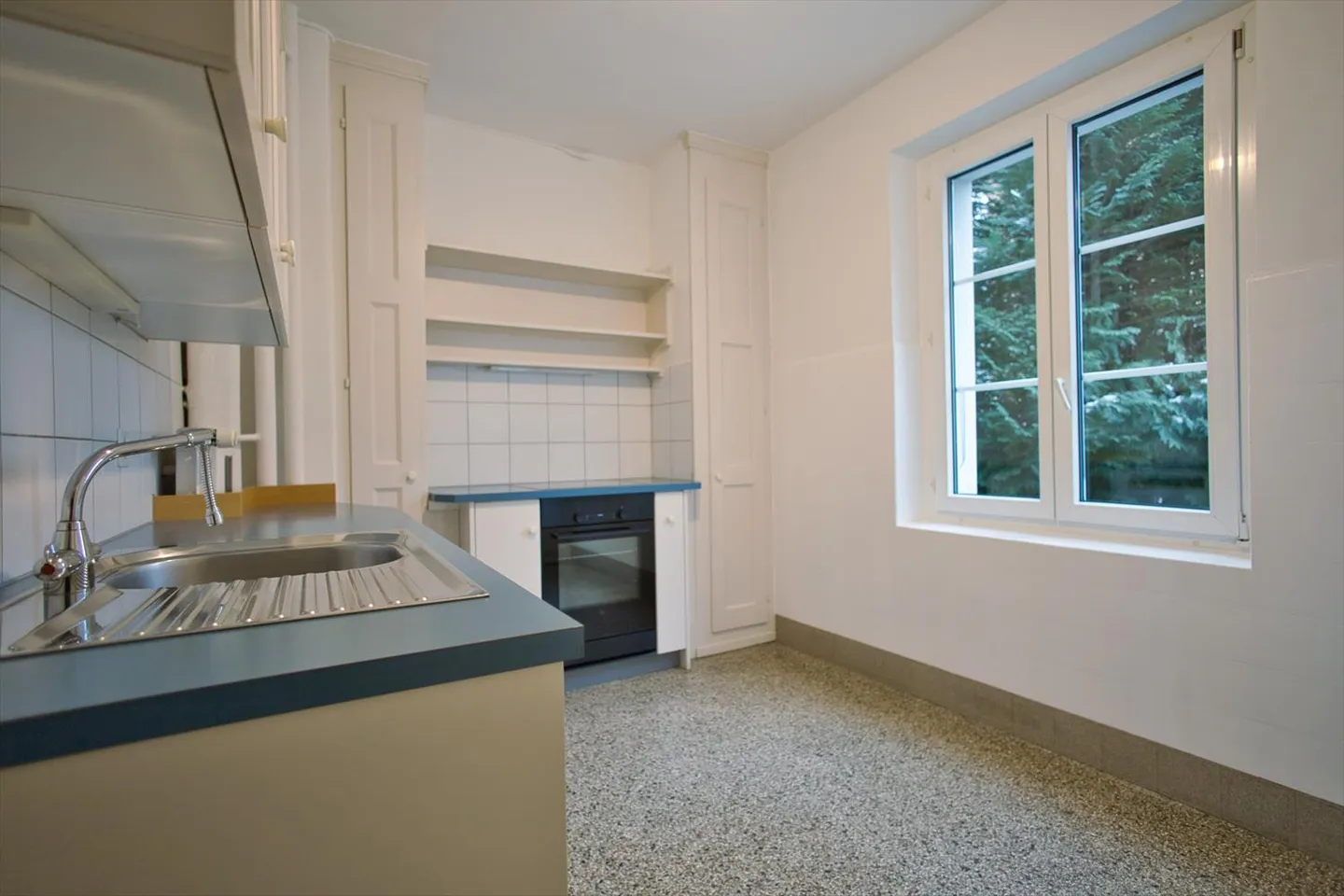 Spacious 2-room apartment in the Weissenbühl district - Photo 4 of 9