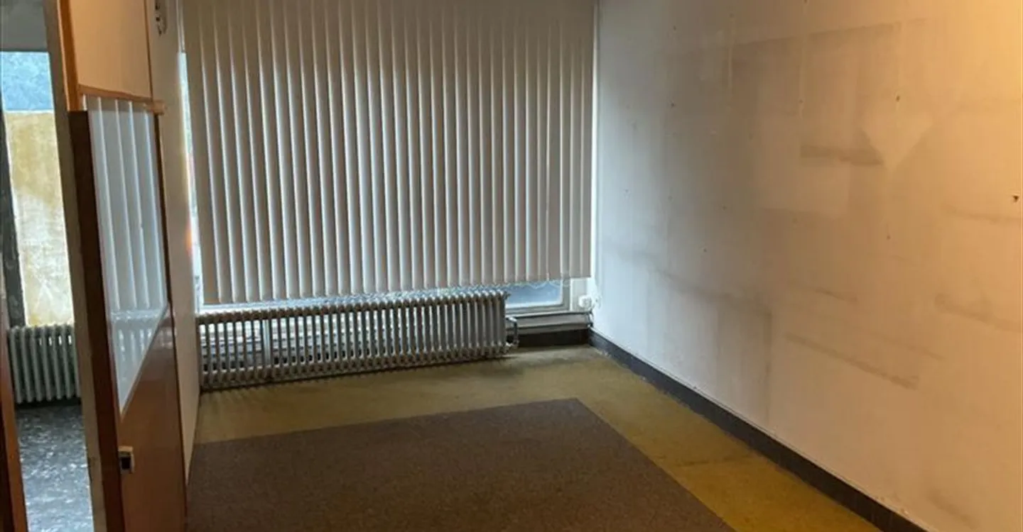 Mischgenutztes Gebäude mieten - Foto 5 von 5