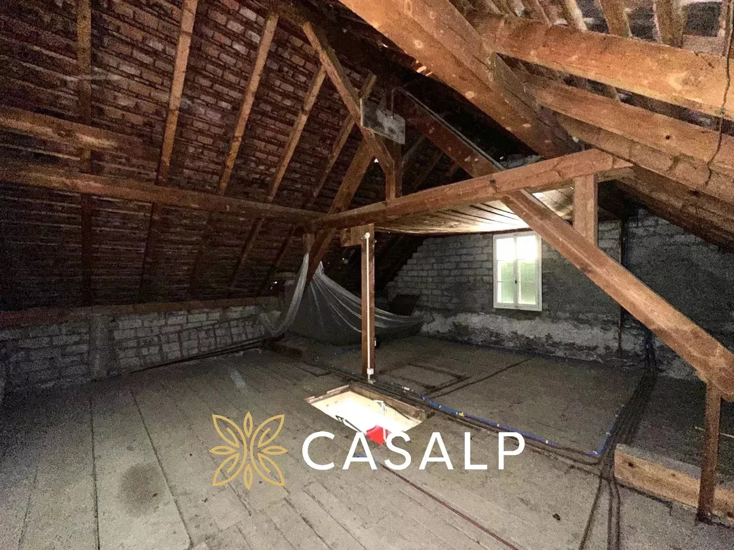 Single house for sale - Photo 9 of 10