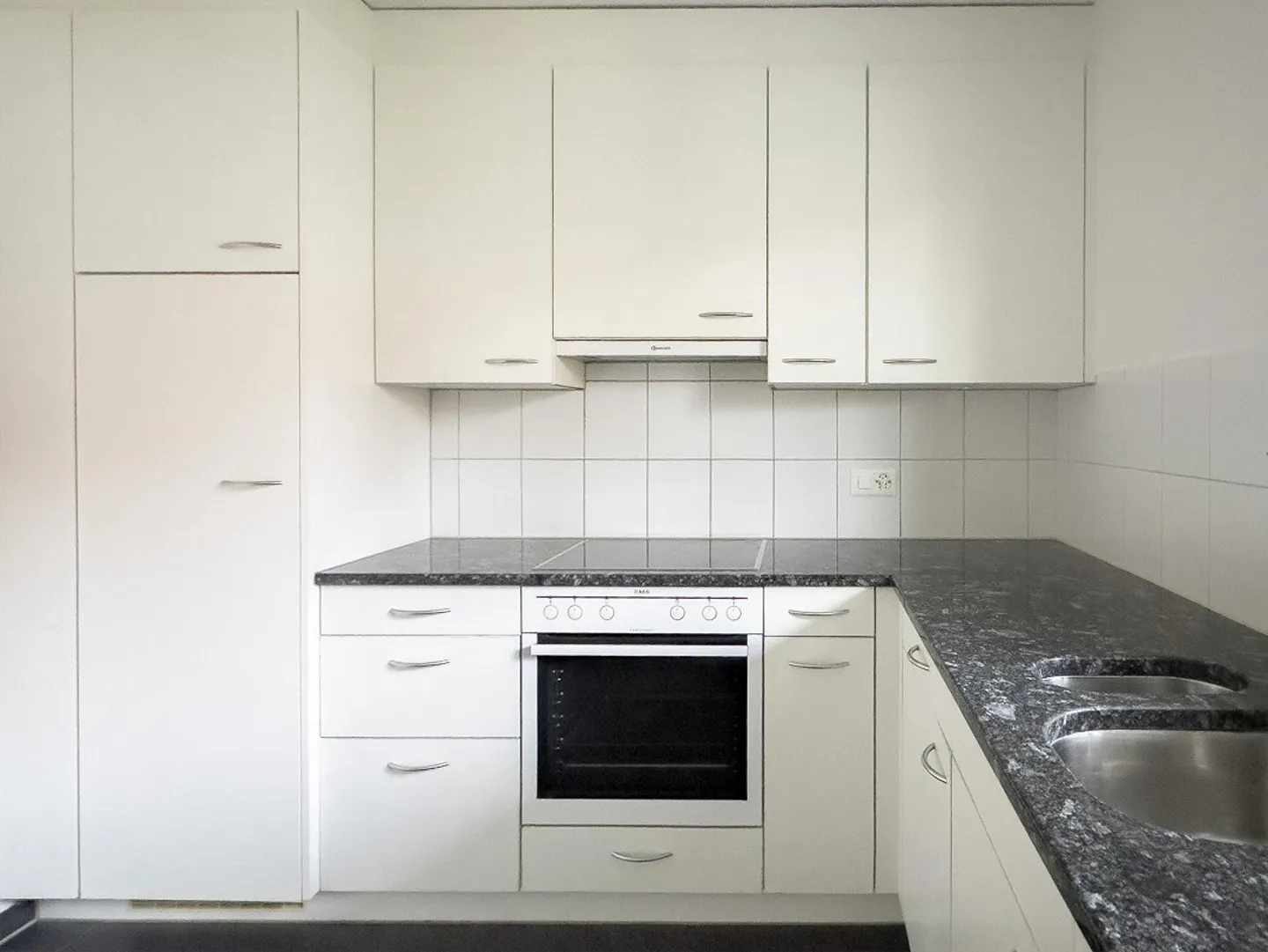 Modern 4.5-room apartment - Photo 3 of 13