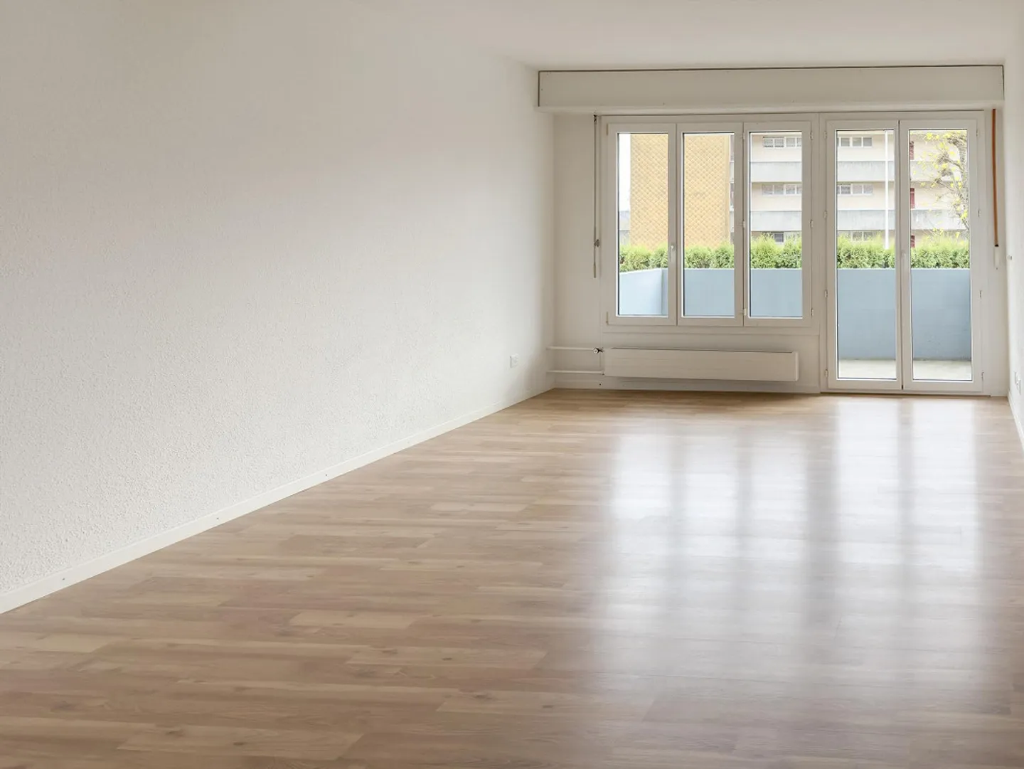 Modern 4.5-room apartment - Photo 4 of 13