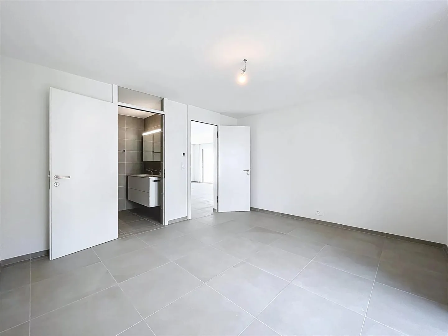 Ultimo appartamento disponibile in questo edificio! - Foto 6 di 13