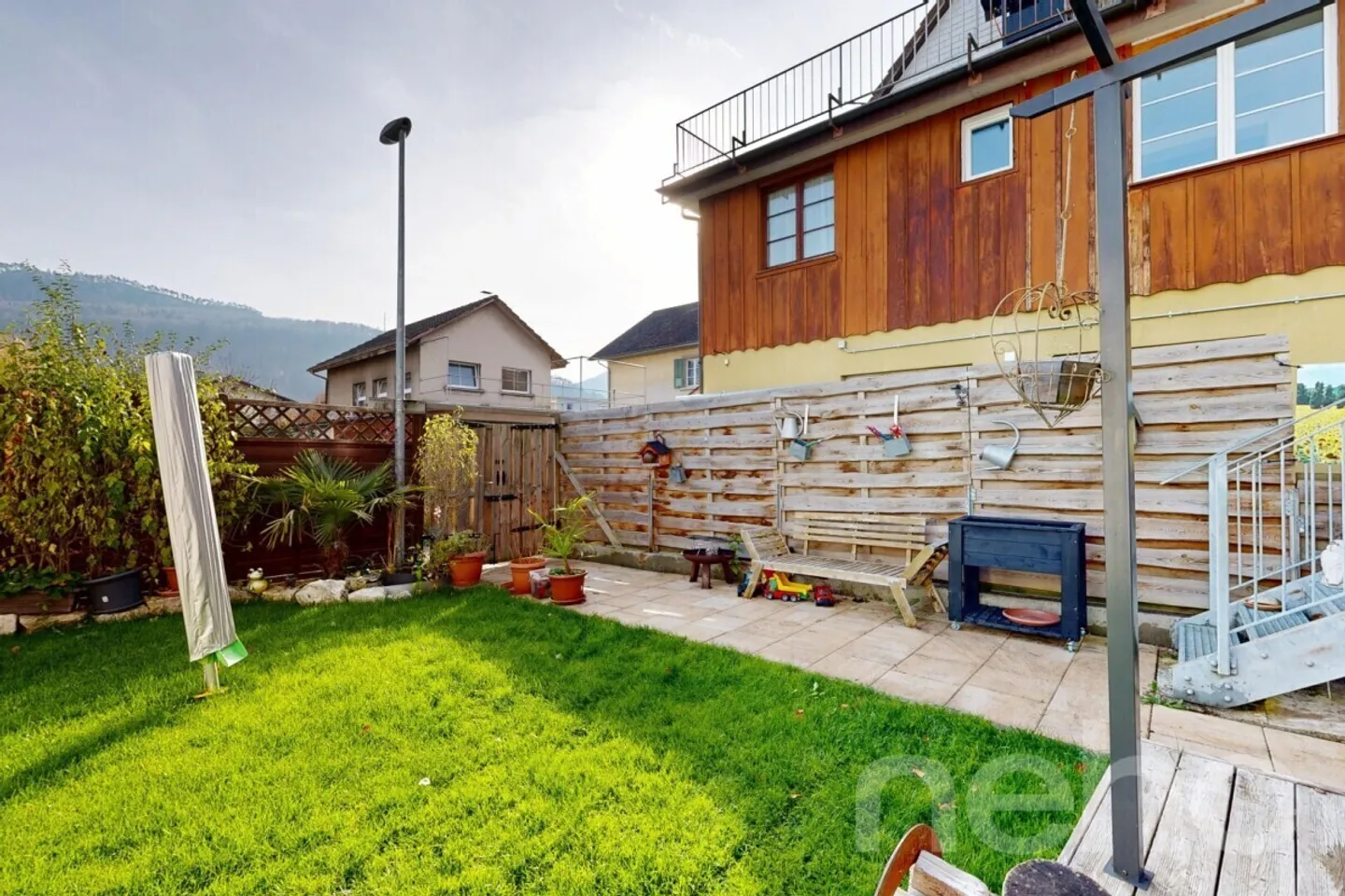 Semi-Detached House with Apartment in Balsthal - Photo 1 of 12