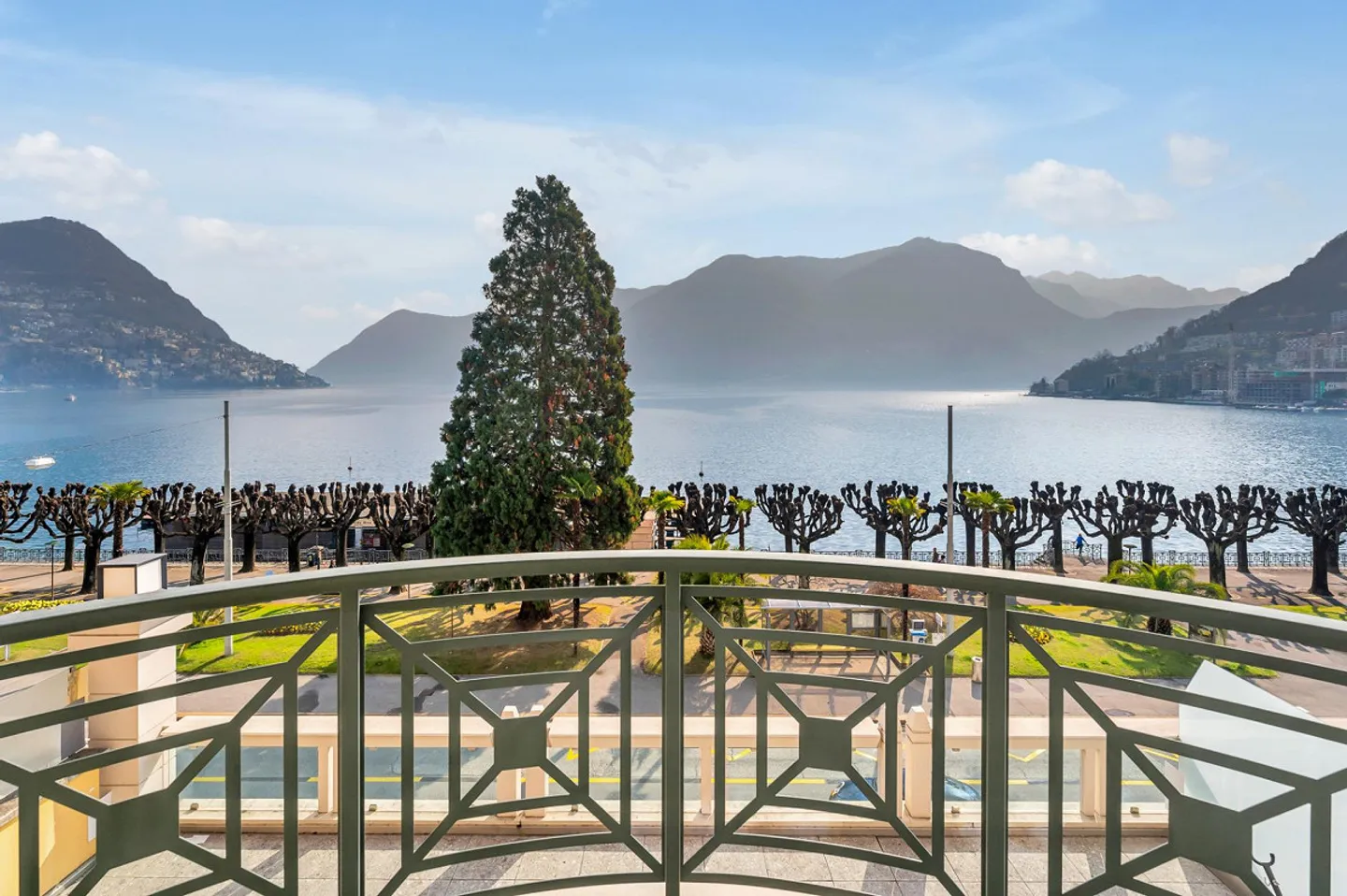 BRIGHT 4.5-ROOM APARTMENT WITH LAKE VIEW IN LUGANO-CENTER - Photo 6 of 11