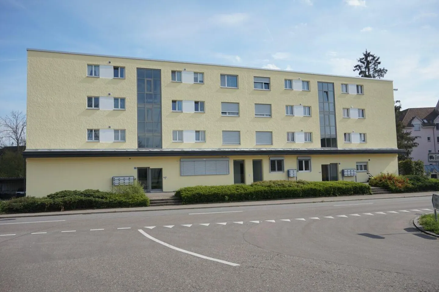 Preiswertes Apartment mit Moderner Küche - Foto 1 von 7