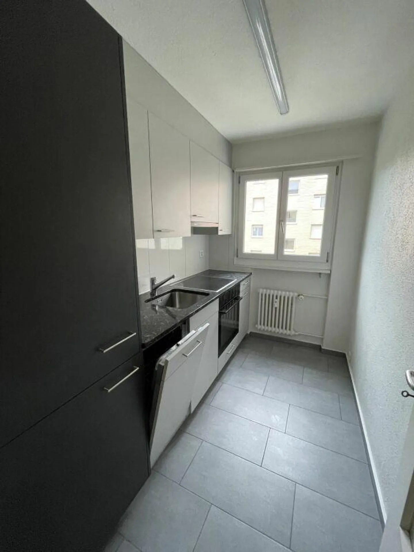 Preiswertes Apartment mit Moderner Küche - Foto 2 von 7
