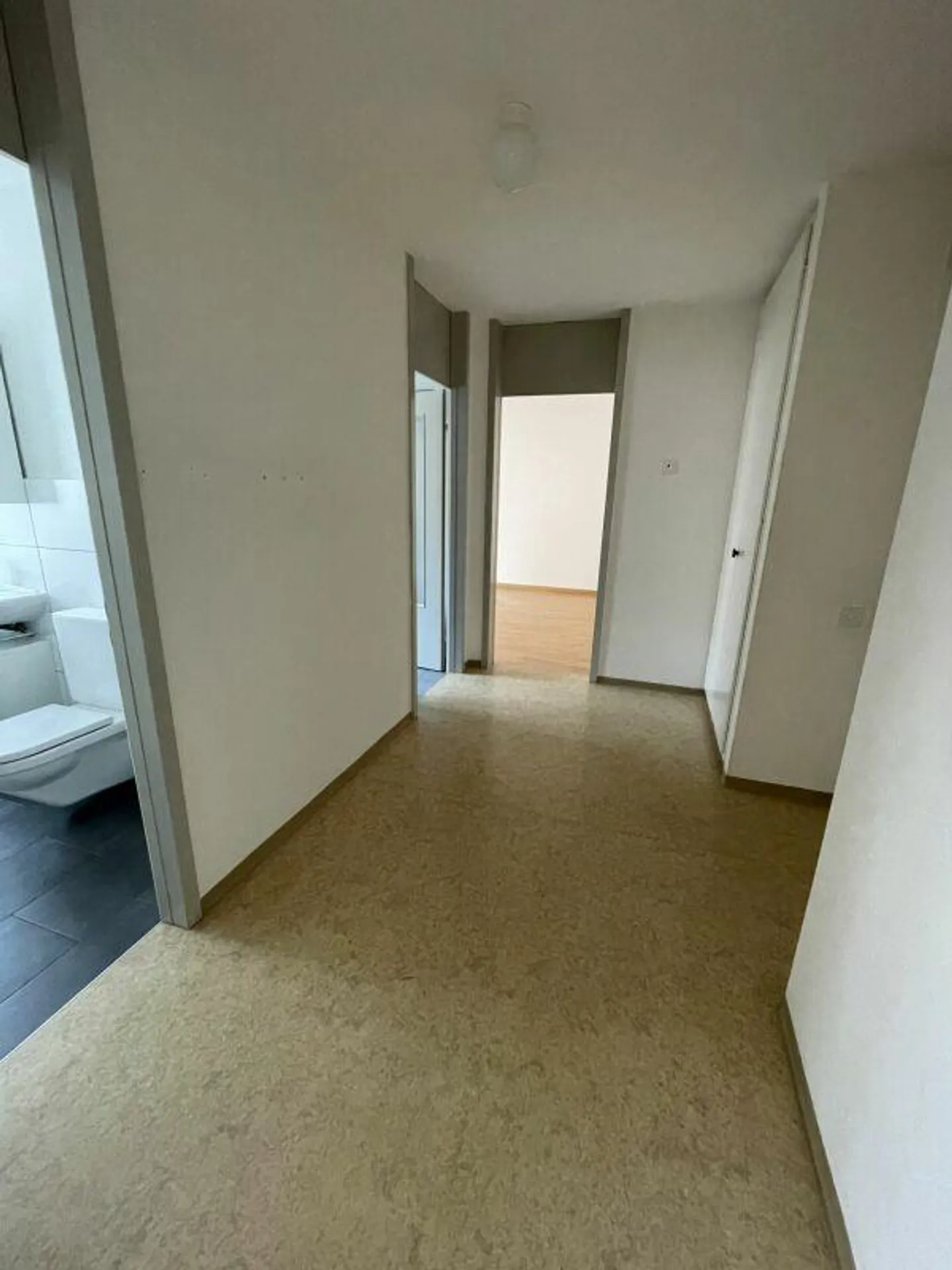 Preiswertes Apartment mit Moderner Küche - Foto 6 von 7