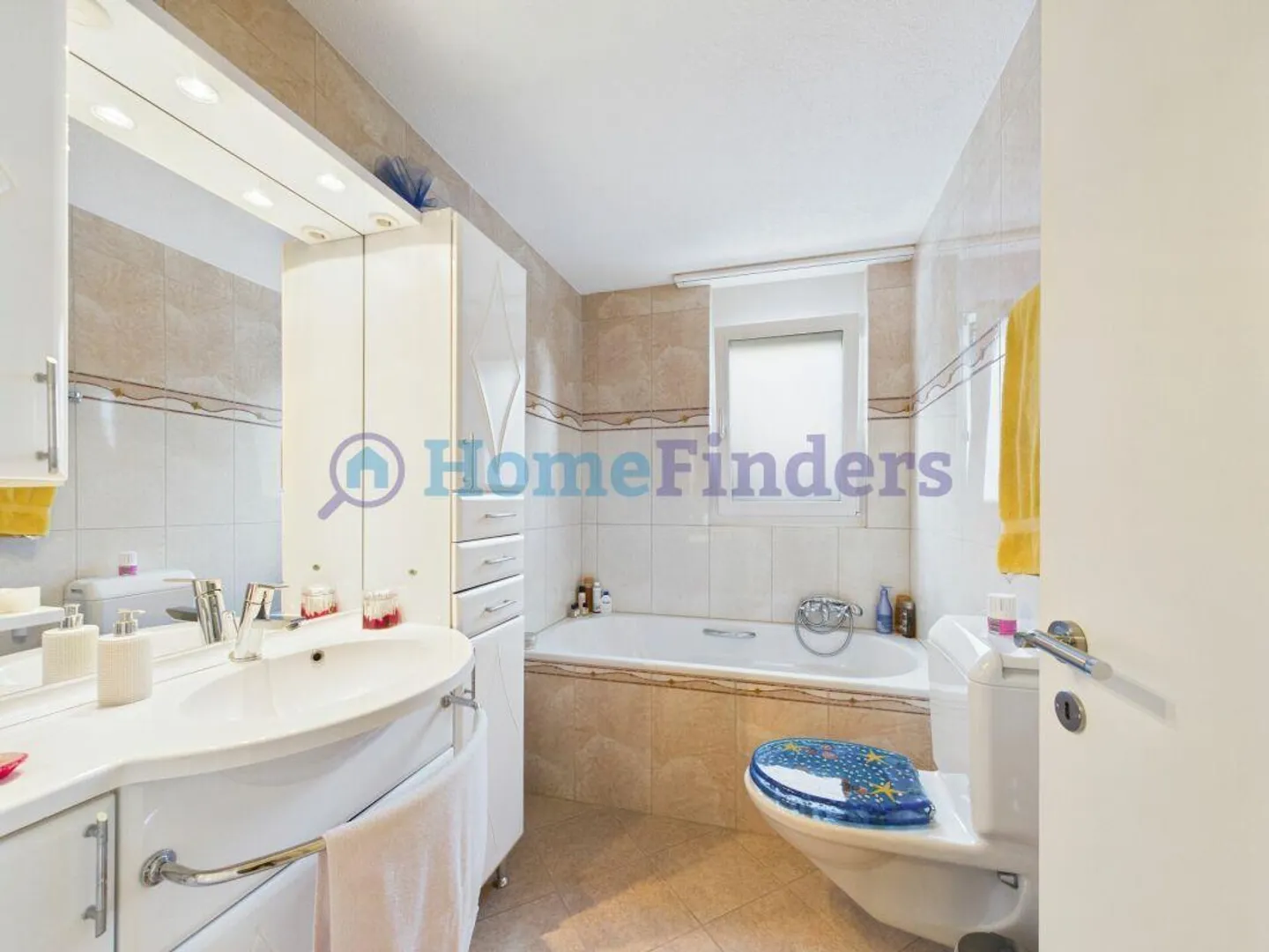 Paradiso familiare con giardino da sogno - Spazio per vivere, giocare e arrivare - Foto 7 di 8