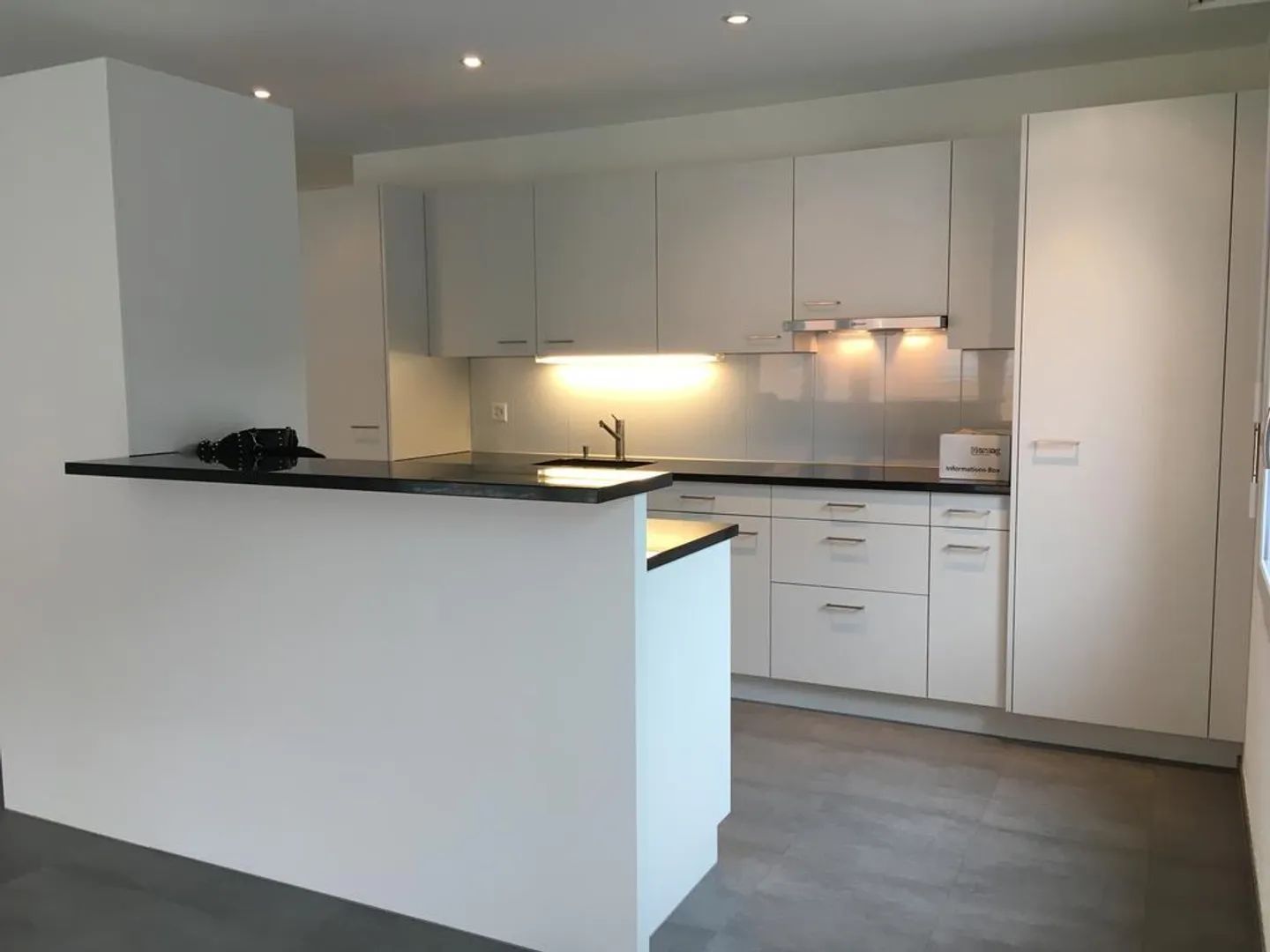 Beautiful 3.5-room apartment in Turbenthal - Photo 2 of 11