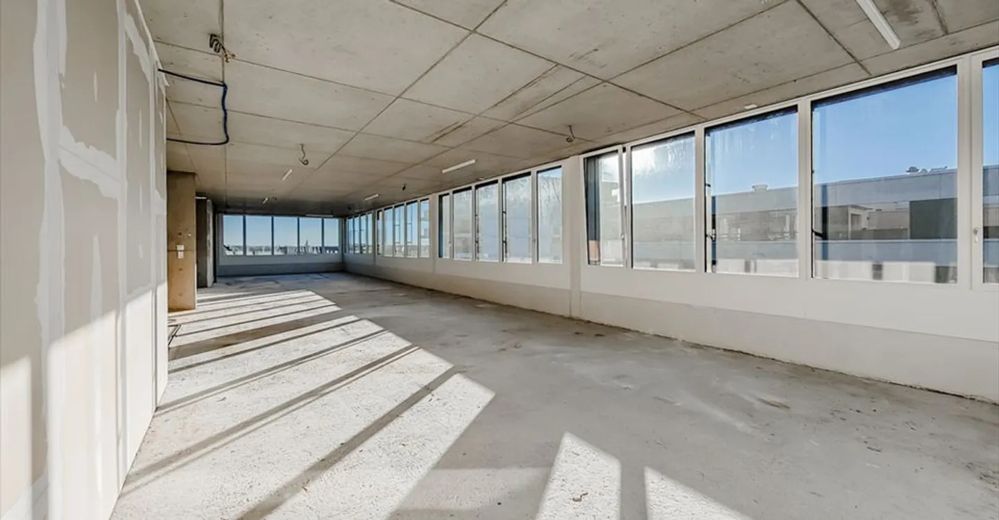 Immeuble mixte à louer - Photo 5 sur 13