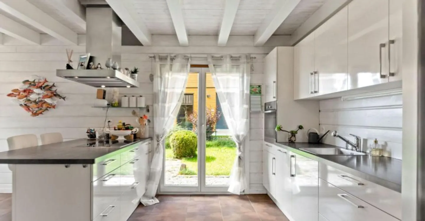 Charming Wooden Chalet Retreat - Photo 6 of 12