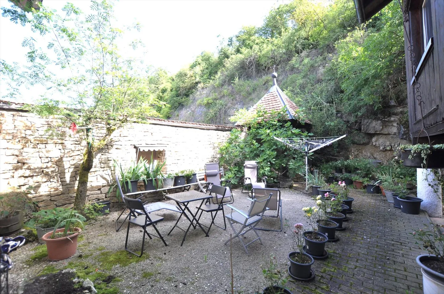 Casa di villaggio affascinante a Beurnevésin - Foto 15 di 21