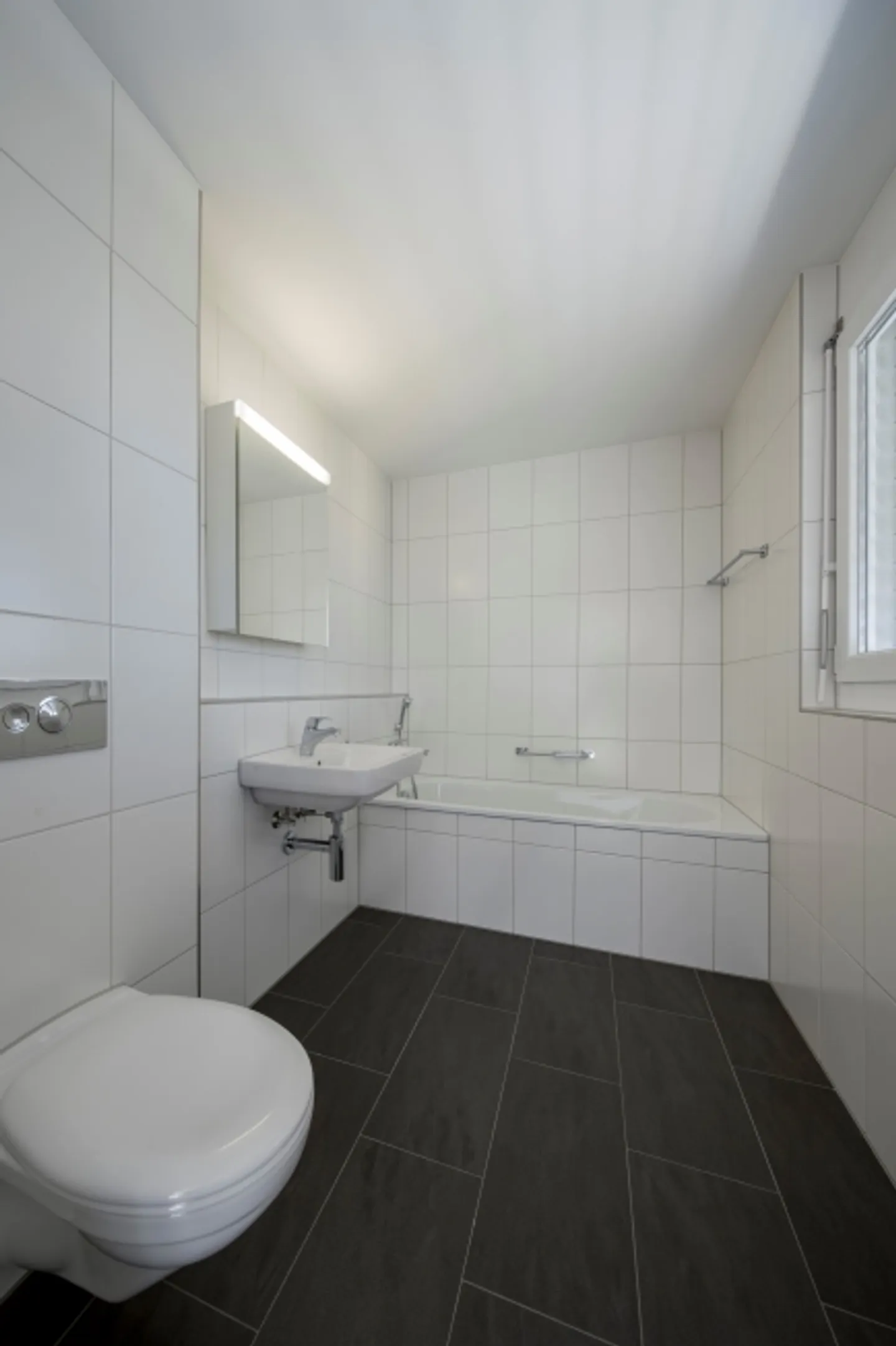 Appartamento luminoso in una zona residenziale tranquilla! - Foto 5 di 6