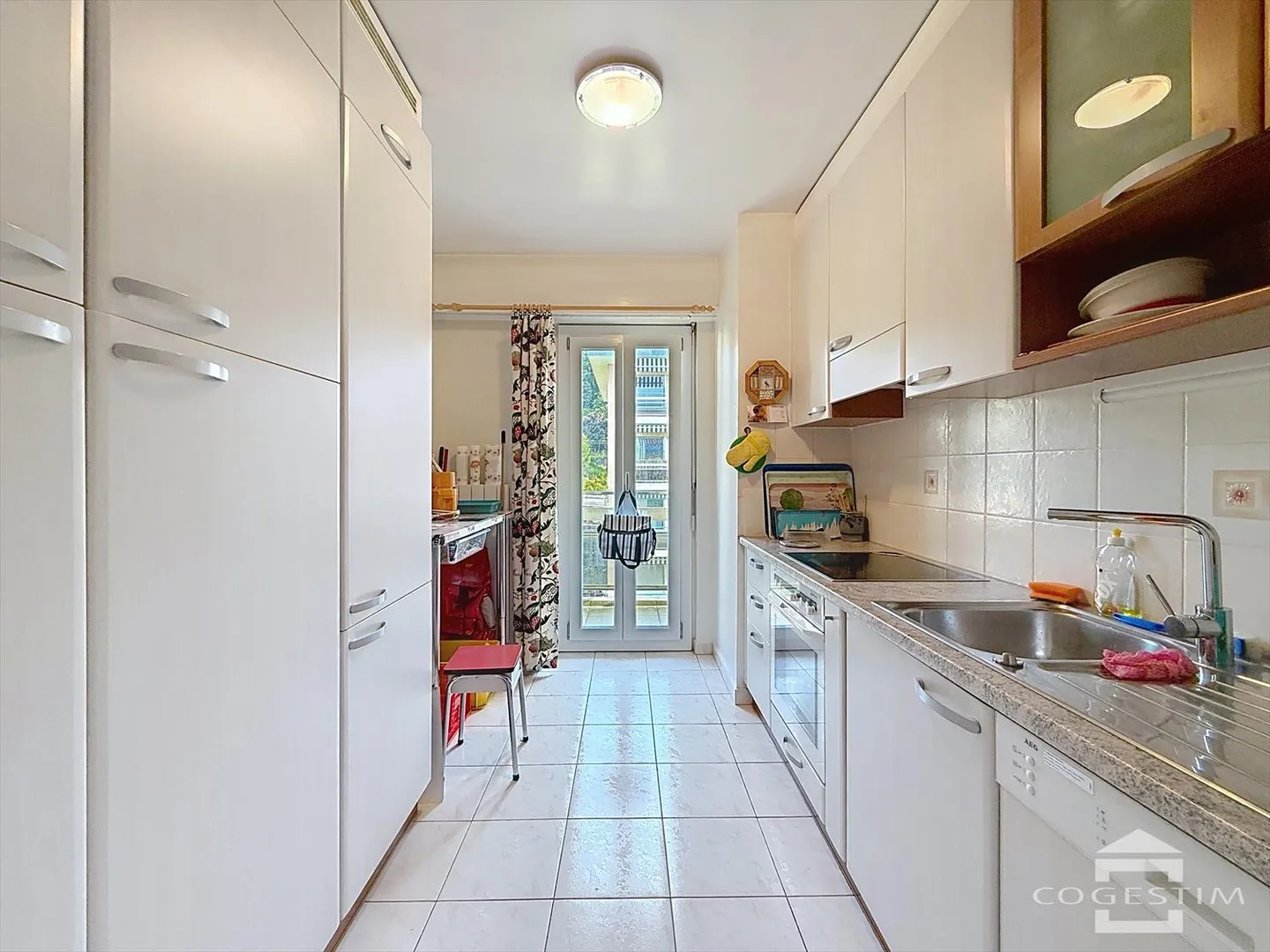 Appartement 5 pièces - Photo 5 sur 13