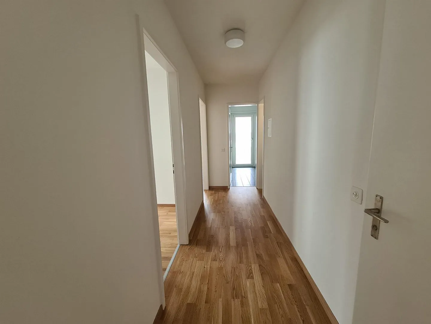 Appartement lumineux dans un emplacement calme - Photo 8 sur 9