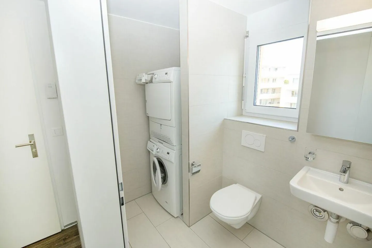 The perfect apartment for your family - with a large outdoor area! - Photo 6 of 9