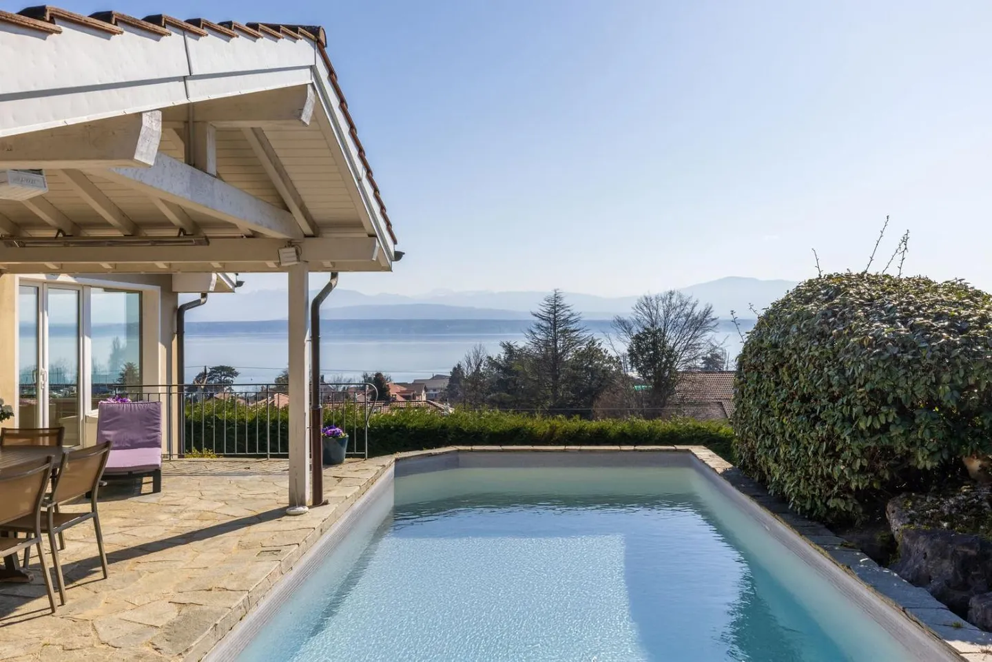 Villa con vista sul lago e sulle Alpi - Foto 3 di 13