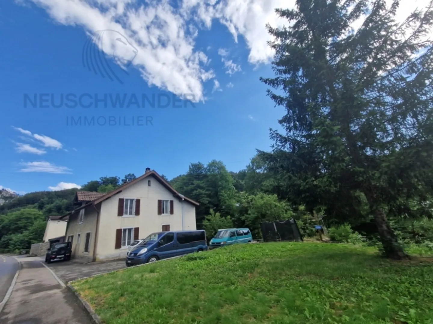 «Grande et belle parcelle au bord de la rivière» - Photo 1 sur 6